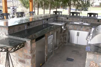 outdoor-kitchens