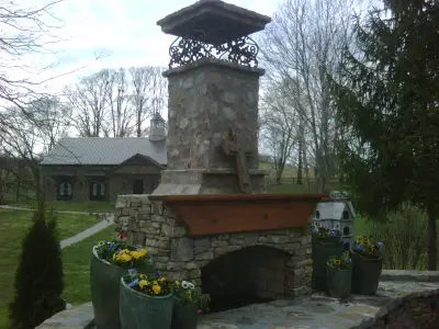 fireplaces-and-fire-pits